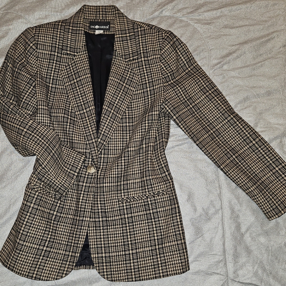Jacket - Picture 2 of 3
